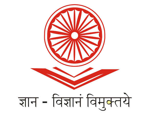 यूजीसी का काम सिर्फ ग्रांट देना नहीं