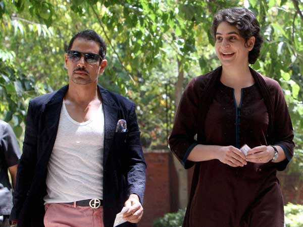 वाड्रा फैमिली भी मौजूद