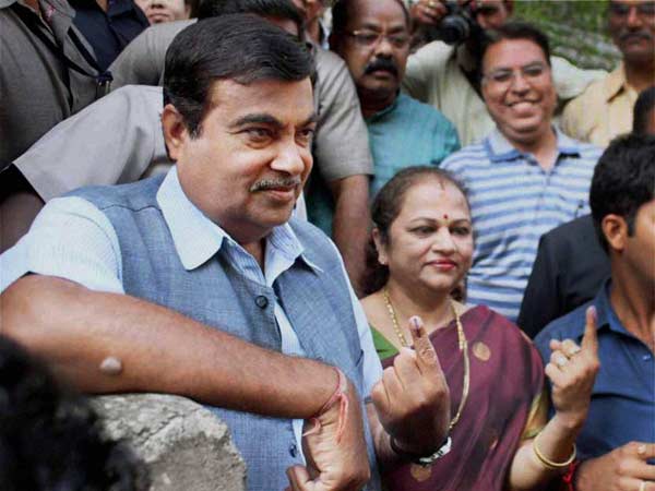 पार्टी के लिए सबकुछ 