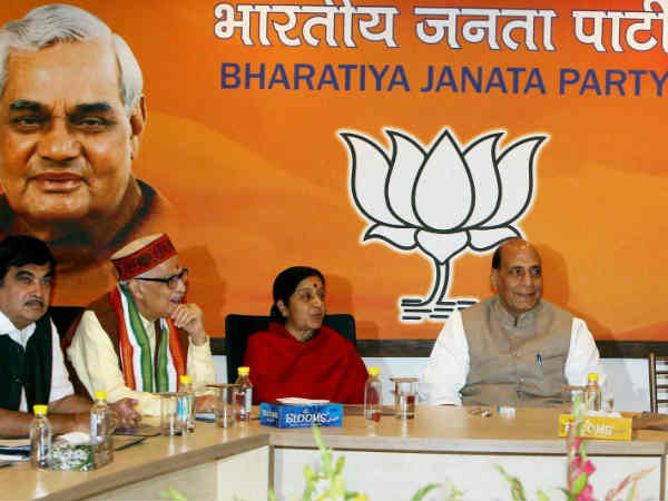 मोदी से डरते मुसलमान 