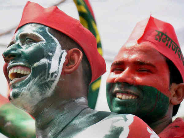 मुरादाबाद में नेता जी का समर्थन मुरादाबाद में नेता जी का समर्थन