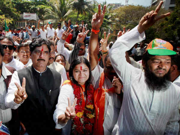 पूनम महाजन पूनम महाजन