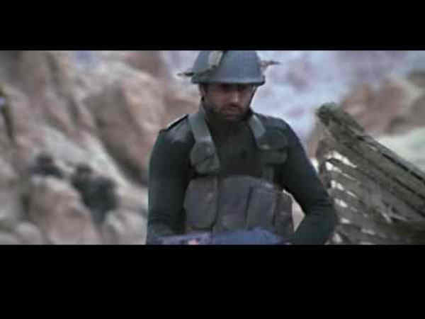 जब अभिषेक बच्‍चन बने कैप्‍टन बत्रा