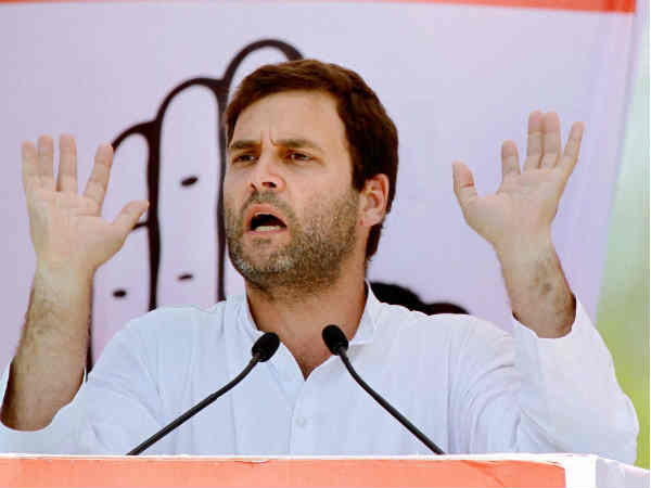 घोषणा पत्र को फाड़ने के बात बिल को फाड़ने की बात 