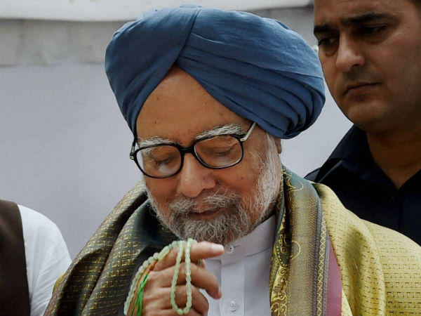 मनमोहन सिंह शनिवार को देंगे इस्तीफा मनमोहन सिंह शनिवार को देंगे इस्तीफा