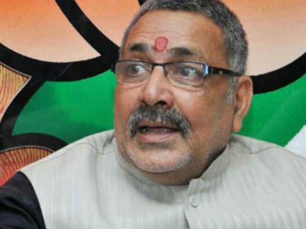 गिरिराज सिंह बने विजेता गिरिराज सिंह बने विजेता