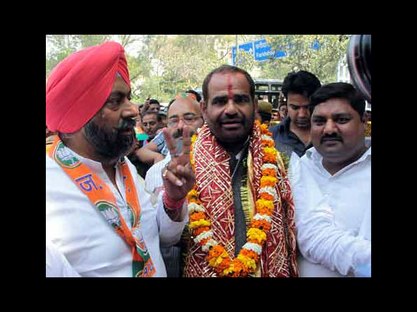 कांग्रेस के हाथों से निकली सातों सीटें