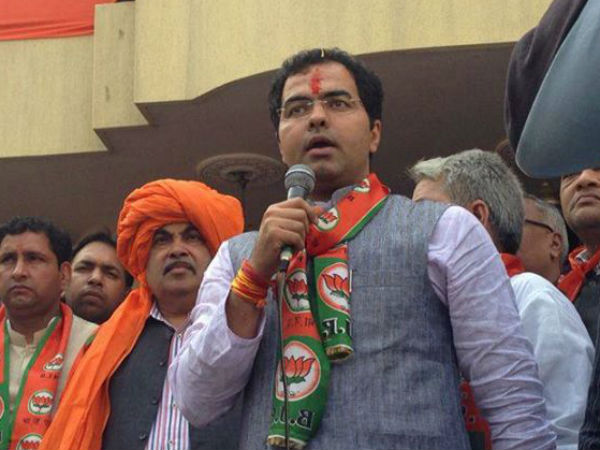 दिल्ली में आप-कांग्रेस हुए साफ