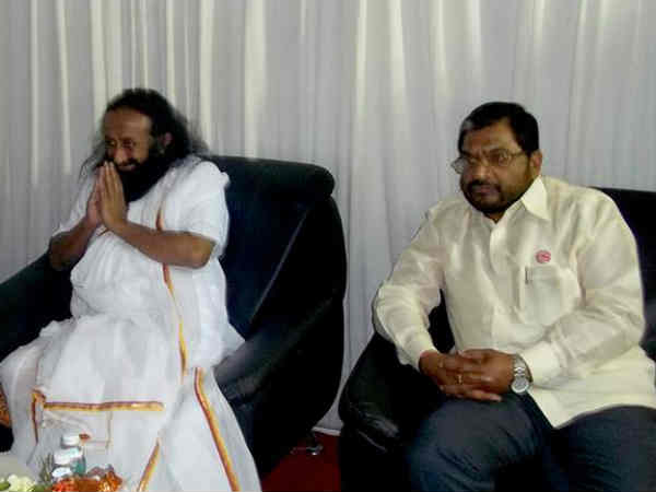 12 आपराधिक केस 