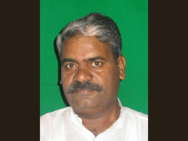 शिरुर से शिवसेना सांसद 