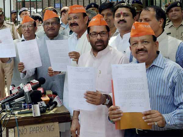 जोड़-तोड़ की कवायत शुरु