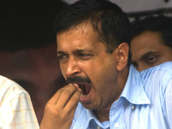 थके हुए अरविंद केजरीवाल 