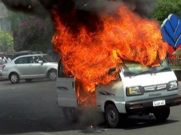 10 अप्रैल को सूरत में 10 अप्रैल को सूरत में