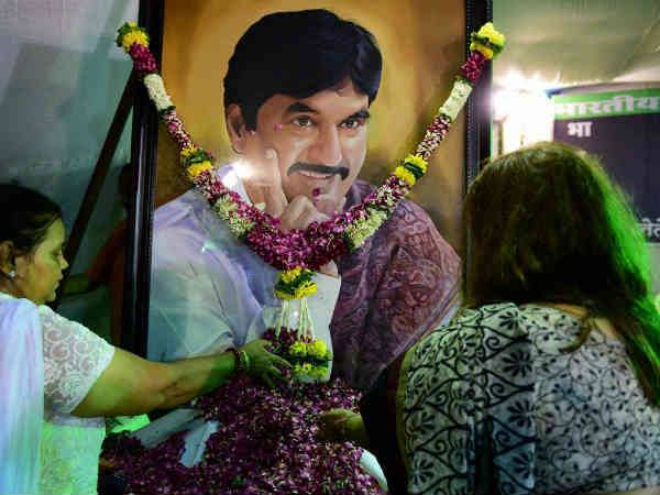 यादों में जिंदा रहेंगे आप 