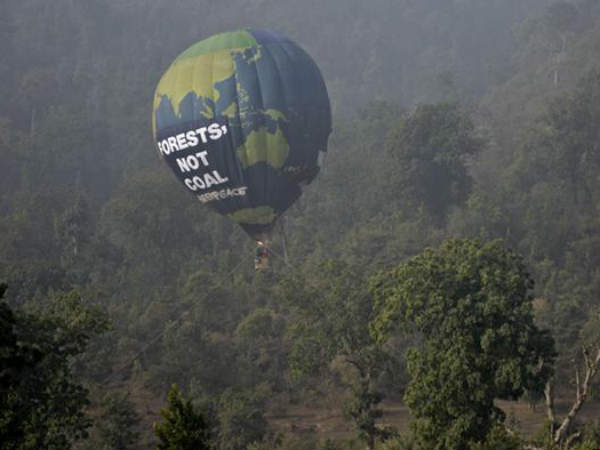 जारी है ग्रामीणों का संघर्ष