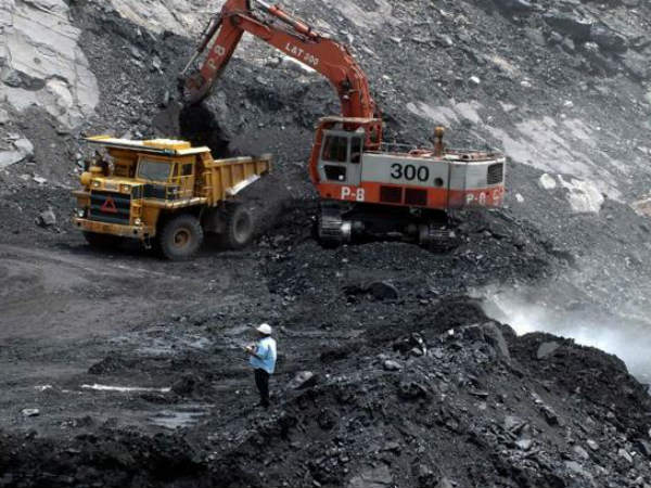 हिंडाल्‍को और एस्‍सार को 'महान' पर कब्‍जा 