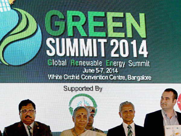 समझाई रिन्‍यूबल एनर्जी की महत्‍ता 