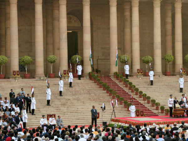 ईस्‍ट इंडिया कंपनी में कैप्‍टन 