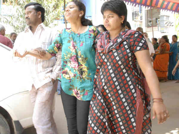 ब्यास नदी में डूबी लक्ष्मी गायत्री का अंतिम संस्कार 