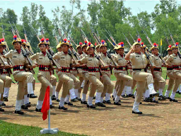 पासिंग आउट परेड 