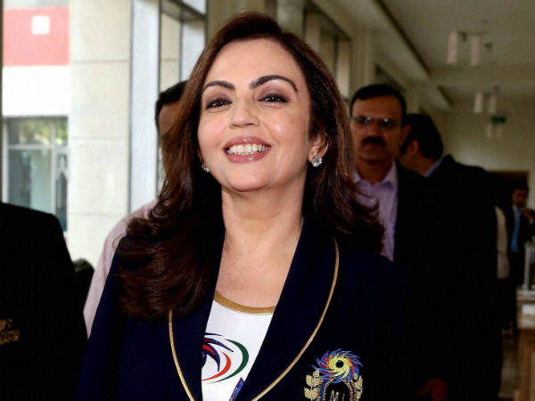 बहुत मोटी थीं नीता अंबानी बहुत मोटी थीं नीता अंबानी