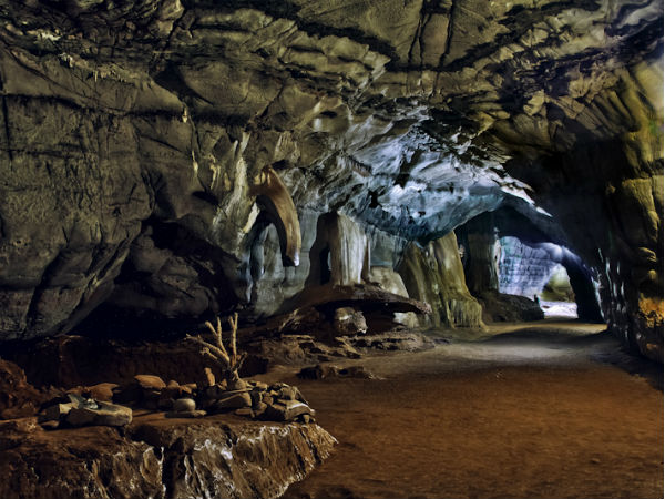 अफ्रीका की सबसे खूबसूरत गुफा अफ्रीका की सबसे खूबसूरत गुफा