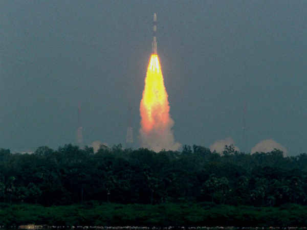  इंजीनियरिंग के छात्रों के लिए VELOX-1