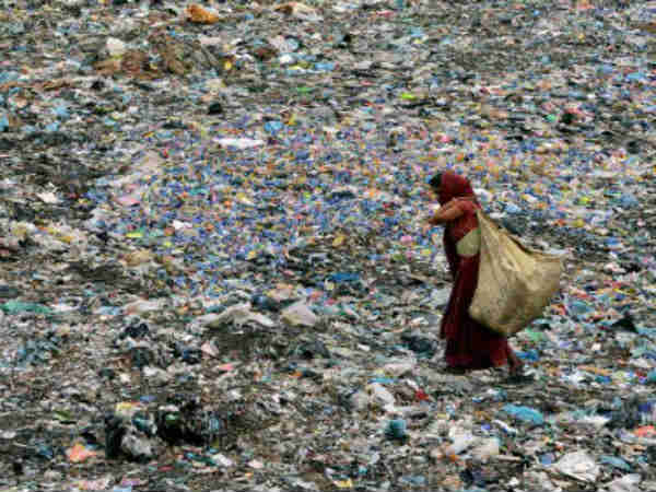 गन्दगी फैलाना