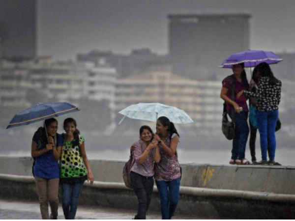 मॉनसून का मजा