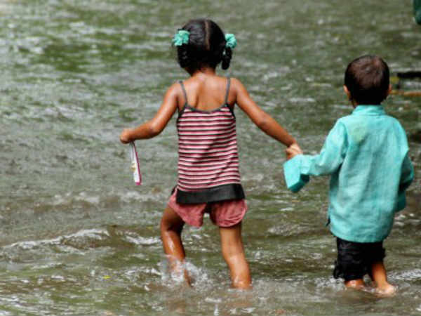 बारिश में बेहाल