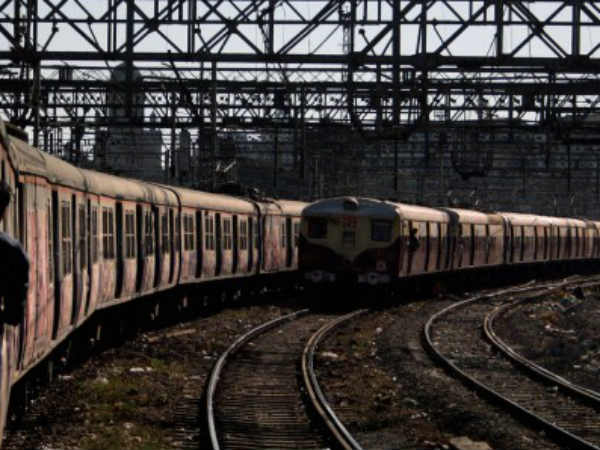 इधर भी दें ध्यान