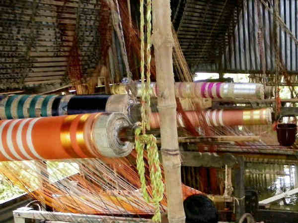 छोटे उद्ययमों को बढ़ावा 