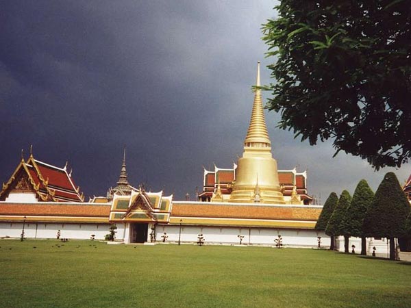 अनुशासन व सुरक्षा अनुशासन व सुरक्षा