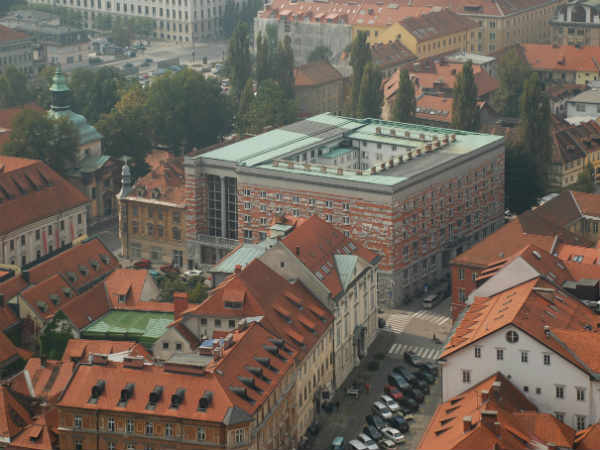 मित्रतापूर्ण व्यवहार मित्रतापूर्ण व्यवहार