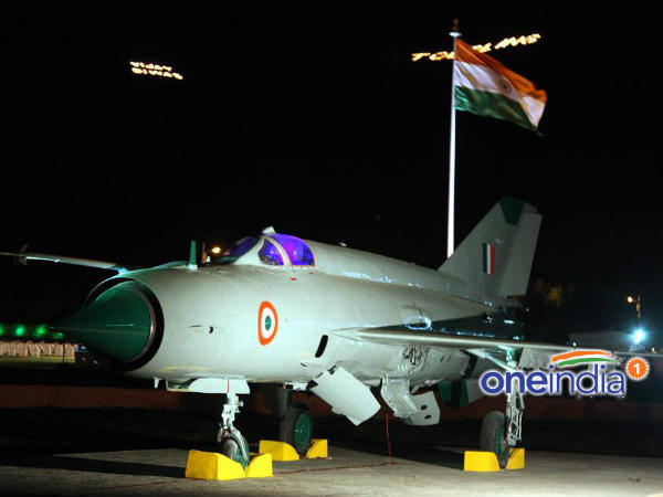 कारगिल में इस्तेमाल हुआ मिग विमान कारगिल में इस्तेमाल हुआ मिग विमान