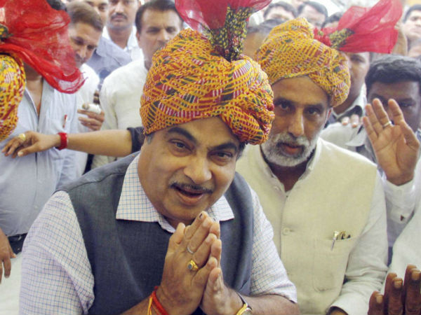 एक करोड़ रुपए का लोन