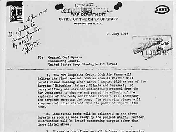 लिटिल ब्‍वॉय और फैट मैन 