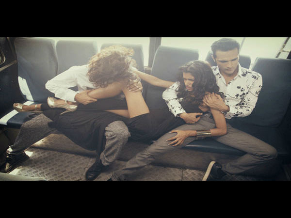 लोगों ने कहा शर्मनाक