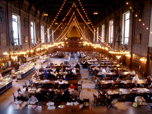  पांच अमेरिकी राष्‍ट्रपति 19 अमेरिकी सुप्रीम कोर्ट जज 