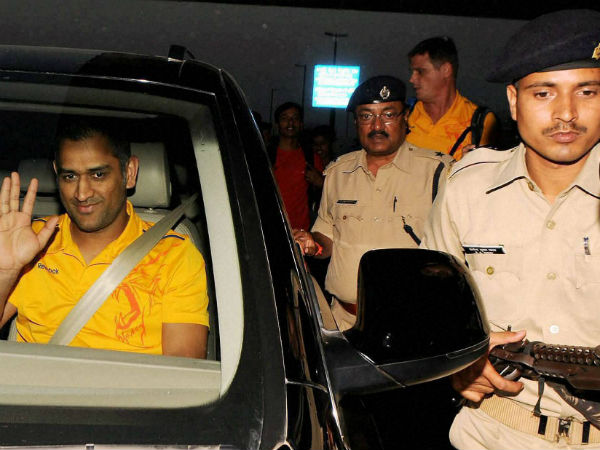 फिटनेस पर ध्यान देने को कहा