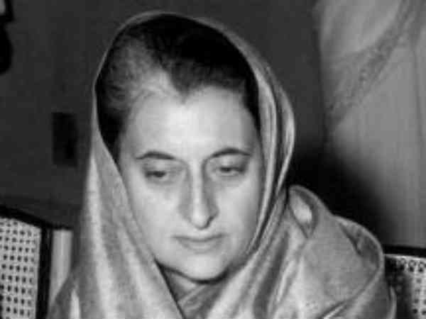 11 बार लाल किले पर फहराया तिरंगा 