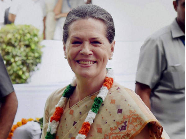 सोनिया गांधी 