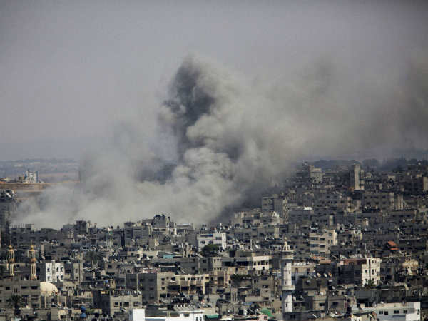 2000 से ज्यादा लोग मारे गए 2000 से ज्यादा लोग मारे गए