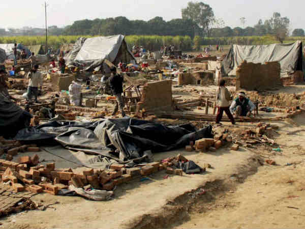 दंगो में नंबर 1 है यूपी दंगो में नंबर 1 है यूपी