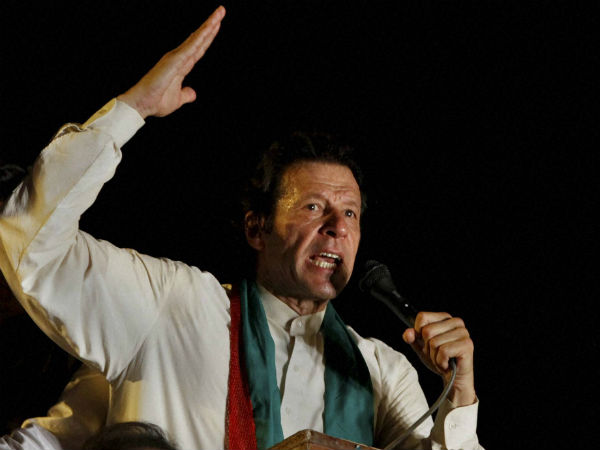 पाक सेना में असंतोष पाक सेना में असंतोष