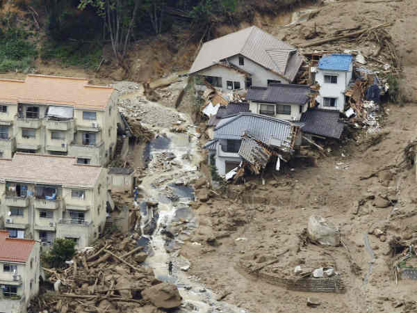 जापान में भूस्खलन