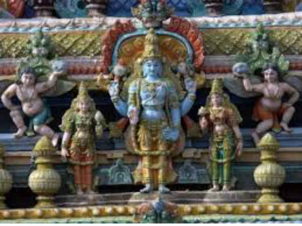 आकर्षक और परंपरागत