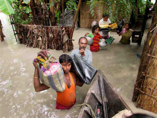 बाढ़ से तबाही