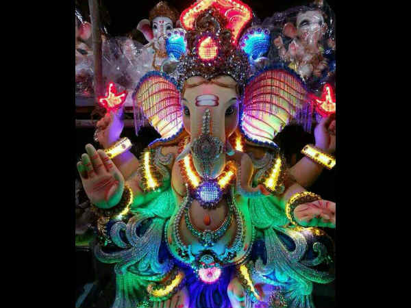 अनंतचिदरूपामयम, अवनीष, अविग्न