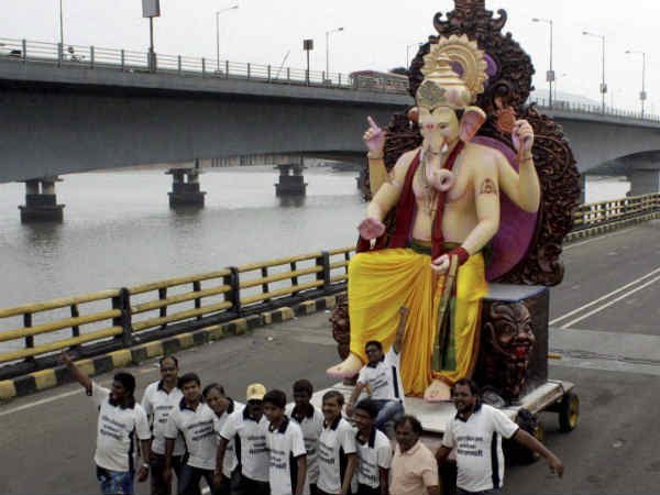 देवेंद्रश‍िका, धर्मिक, धूमरावर्णा